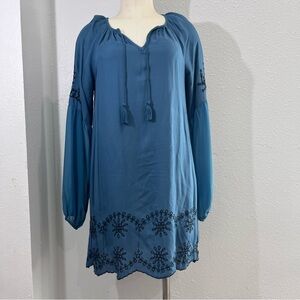 Jessica simson women’s Boho Embroidered Teal Peasant Tunic Top Sz Medium